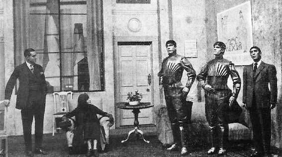 劇中跟機器人互動的一幕（來源：Wikipedia）